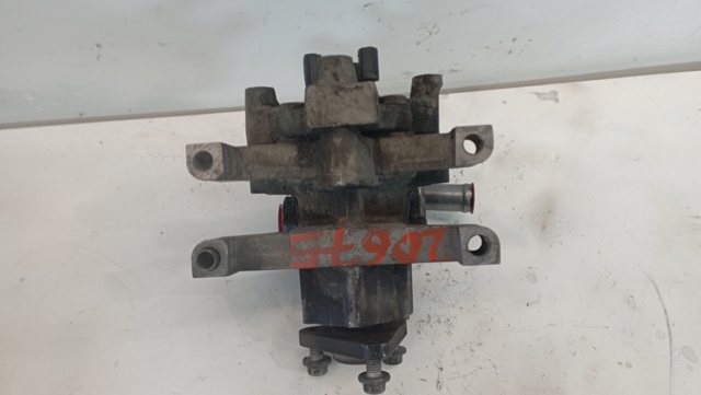 6C113A674AA Bomba de dirección asistida  disponible Burgos