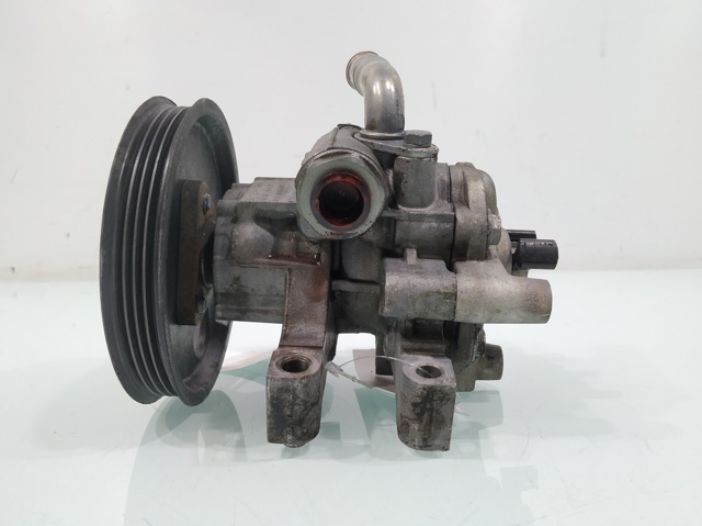 FORD 6C113A674AA Bomba de dirección asistida  comprar en Murcia