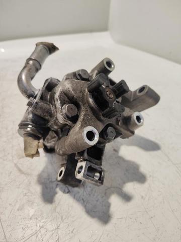 FORD 6C113A674AC Bomba de dirección asistida  comprar en Ponferrada