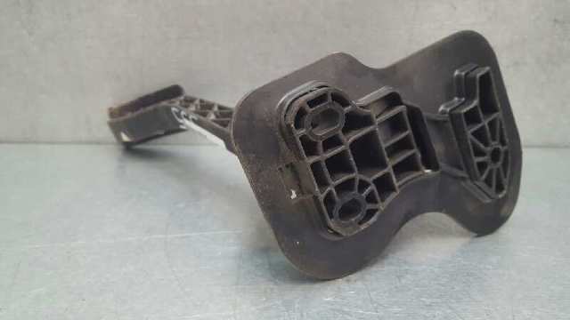 6C119F836CB Pedal del acelerador  en stock Castellón