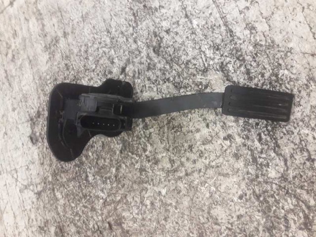 6C119F836CB Pedal del acelerador  en stock Granada