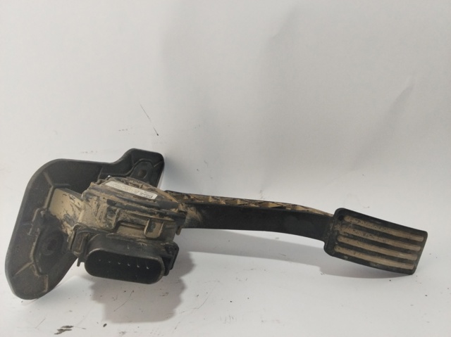 6C119F836CC FORD Pedal del acelerador  comprar en Oviedo
