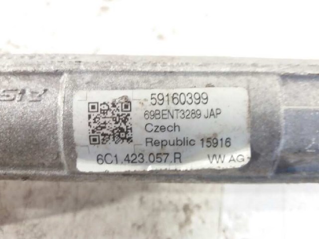 6C1423057R Cremallera de dirección  disponible Málaga