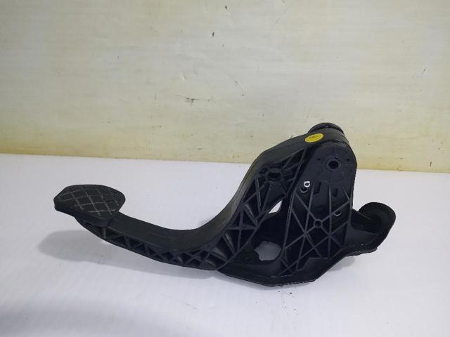 Pedal embrague Seat Ibiza 5 KJ1, KJG