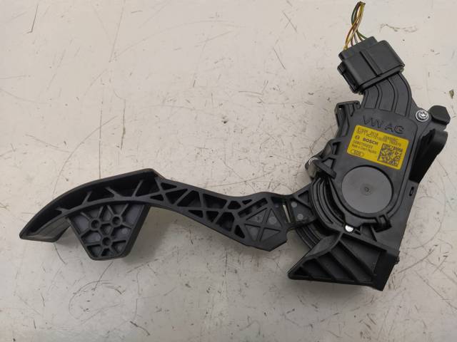 6C1721503B Pedal del acelerador  disponible Burgos