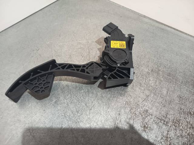 6C1721503B Pedal del acelerador  en stock Granada