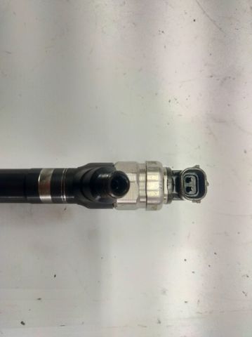 PEUGEOT 6C1Q9K546AC Inyector  en stock Terrassa