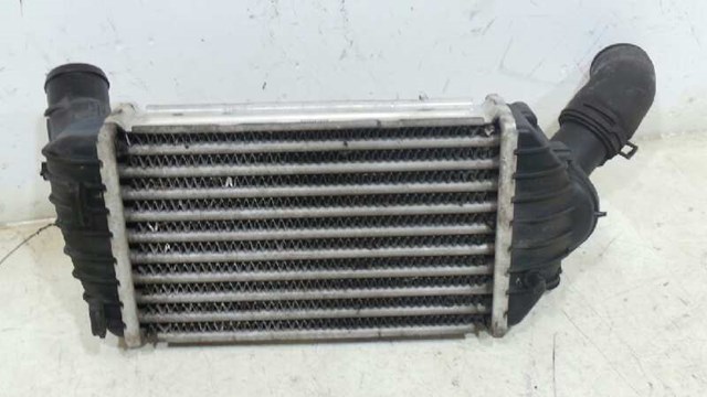 VAG 6E0145805B Intercooler  en stock Salamanca