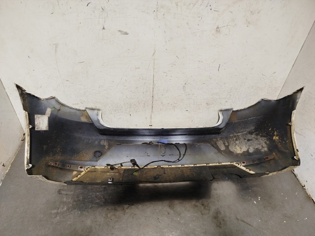 6F0807421HGRU VAG Parachoques trasero comprar Bilbao