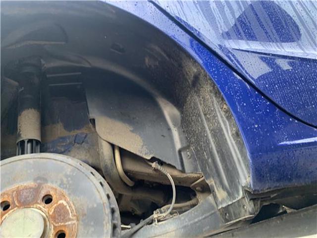 6F0810970N Guardalodo interior derecho, aleta trasera  comprar en Reus