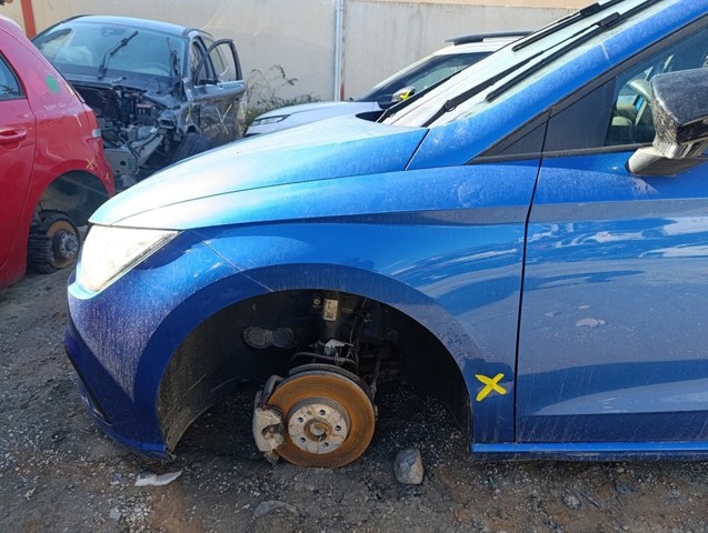 VAG 6F0821105B Aleta delantera izquierda  en stock Valencia