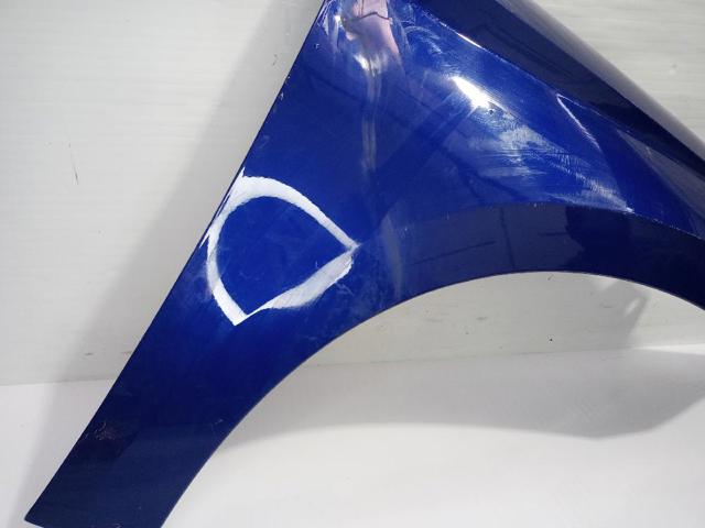 VAG 6F0821106B Aleta delantera derecha  disponible España