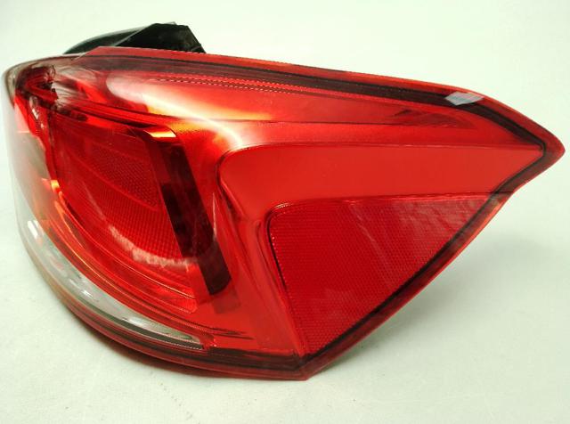 6F0945096H VAG Piloto trasero derecho  comprar en Oviedo