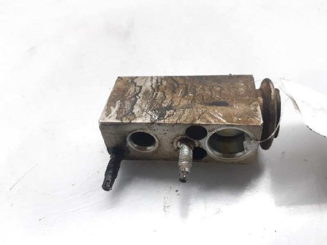 Válvula del compresor de aire acondicionado 6G9119849AC FORD