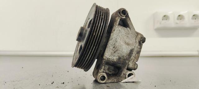 6G913A696CD FORD Bomba de dirección asistida  comprar en Oviedo