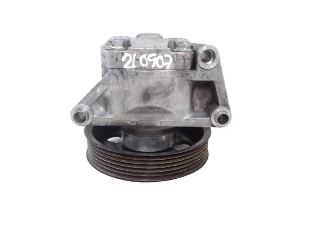 6G913A696CE Bomba de dirección asistida  disponible Utrera