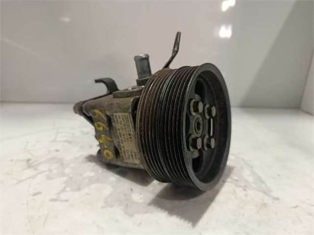 Bomba hidráulica de dirección 6G913A696NB VOLVO