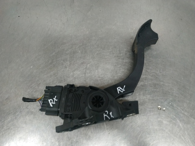 6G929F836RC Ford