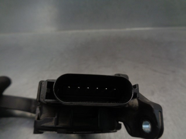6G929F836RC FORD Pedal del acelerador comprar Alcalá