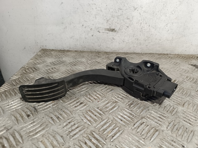 6G929F836RC Ford