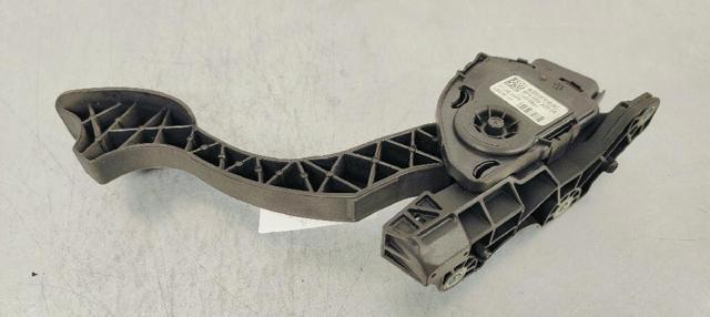 FORD 6G929F836RC Pedal del acelerador comprar Barcelona