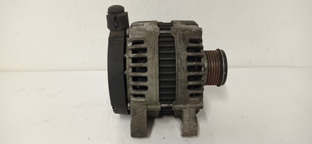 6G9N10300XC FORD Alternador  comprar en Oviedo