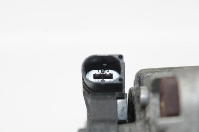 6G9N10300YC LAND ROVER Alternador  disponible Vigo