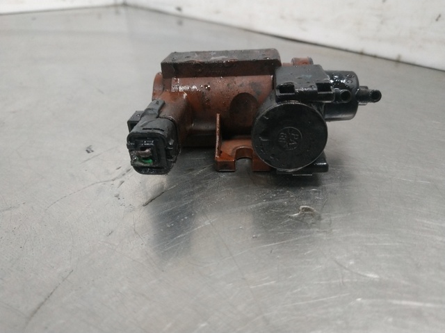 6G9Q9E882CA Ford
