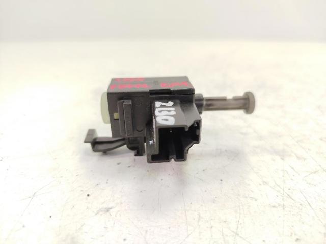 6G9T11A152AA Interruptor de embrague  disponible Utrera
