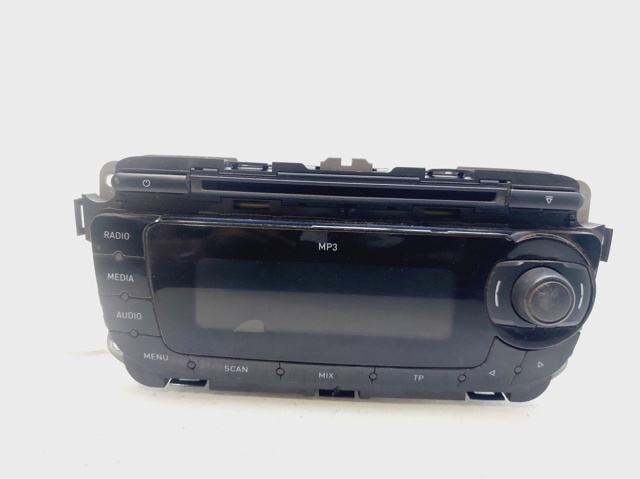 6J0035153B VAG Radio AM/FM  comprar en Oviedo