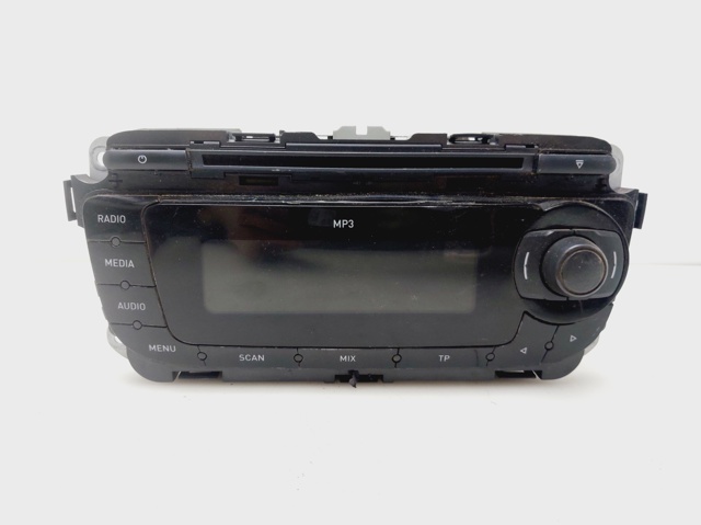VAG 6J0035153B Radio  en stock Salamanca