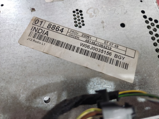VAG 6J0035156 Radio  en stock Terrassa