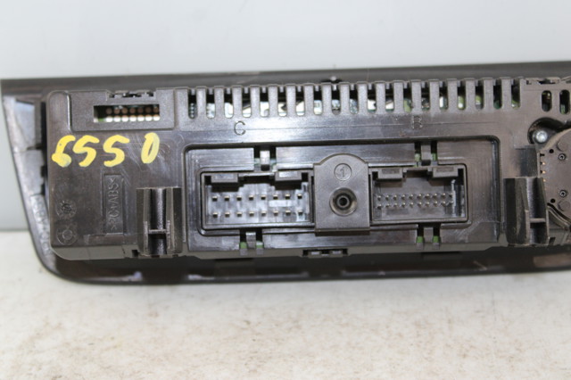 VAG 6J0820043 Unidad de control aire acondicionado  en stock Terrassa