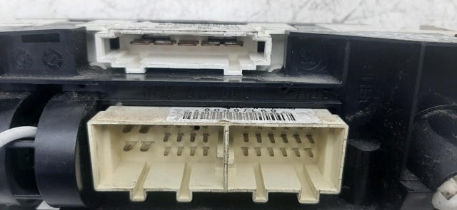 VAG 6J0820045 Unidad de control aire acondicionado comprar Barcelona