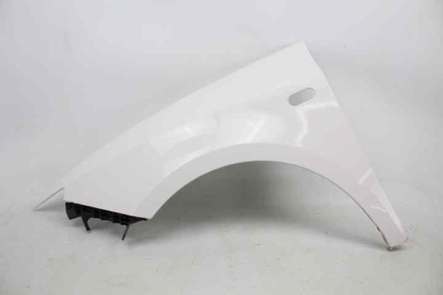 6J0821021D Aleta delantera izquierda  disponible Burgos