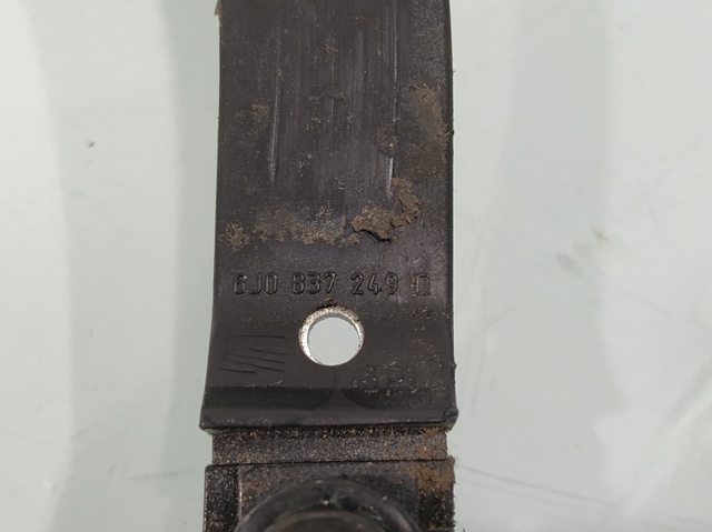 6J0837249D VAG Limitador de apertura de puerta delantera comprar Madrid
