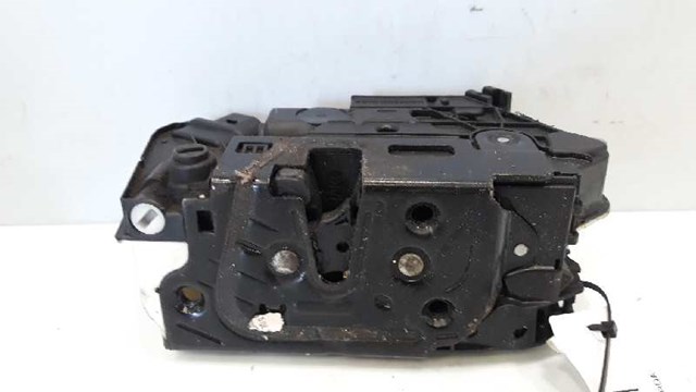 6J0839015A VAG Cerradura de puerta trasera izquierda  en stock Huelva