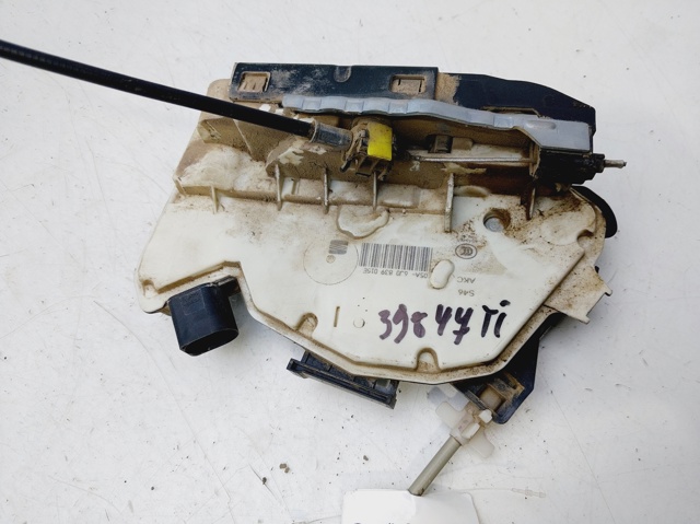 6J0839015E VAG Cerradura de puerta trasera izquierda  comprar en Oviedo