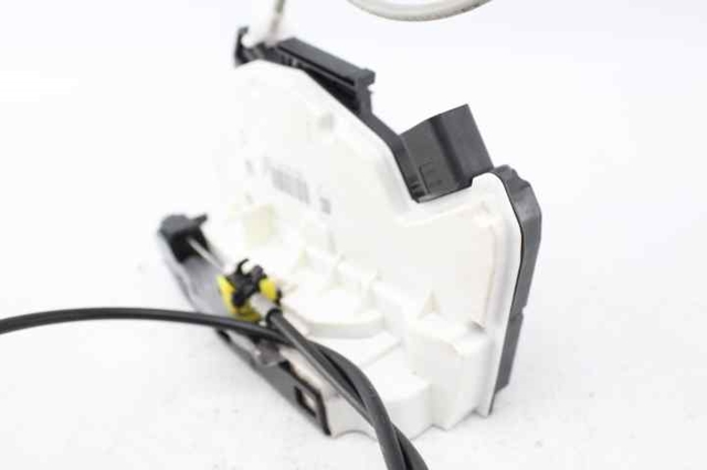 6J0839015J VAG Cerradura de puerta trasera izquierda  en stock Gandía