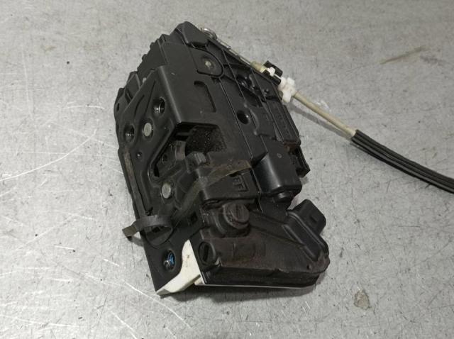 6J0839016A Cerradura de la puerta trasera derecha  comprar en Reus
