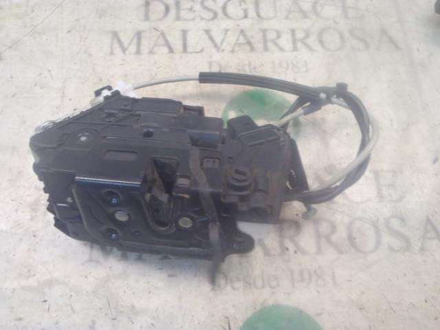 VAG 6J0839016A Cerradura de la puerta trasera derecha  comprar en Murcia