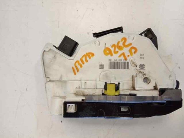 VAG 6J0839016F Cerradura de la puerta trasera derecha  en stock Valencia