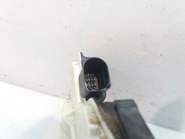 VAG 6J0839016F Cerradura de la puerta trasera derecha  comprar en Ponferrada