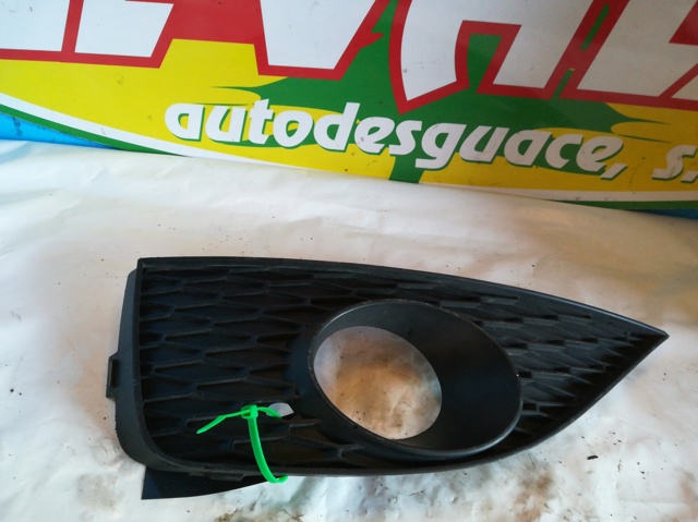 6J0853665A VAG Rejilla del parachoques delantera izquierda comprar Alcalá
