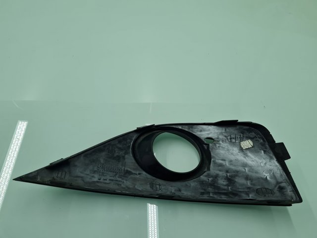6J0853666A Tapa de rejilla de faro antiniebla delantero derecho  en stock Castellón