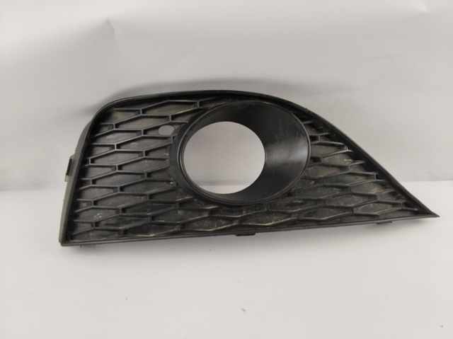 6J0853666A VAG Tapa de rejilla de faro antiniebla delantero derecho  comprar en Lleida