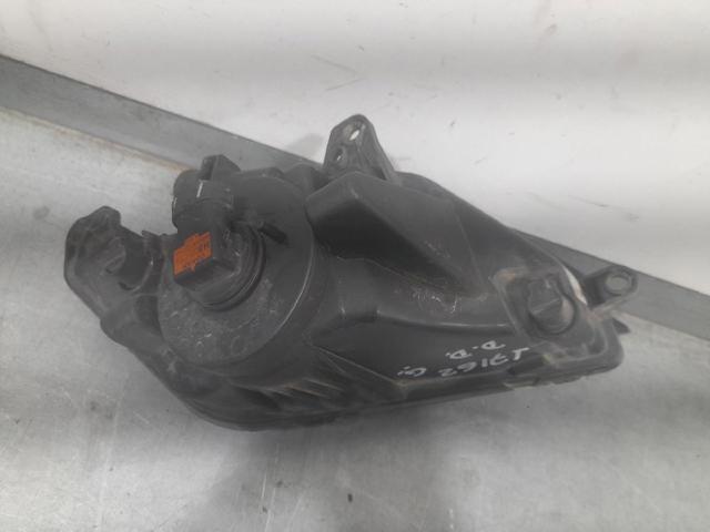 VAG 6J0941702A Faro antiniebla derecho  en stock Terrassa
