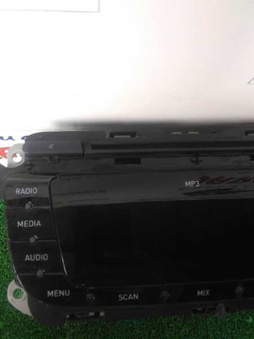 6J1035153G VAG Radio AM/FM  disponible Vigo
