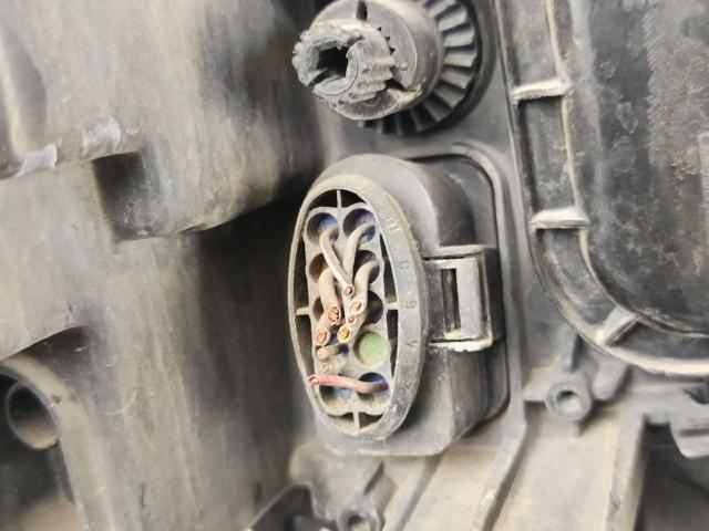 6J1941005D Faro izquierdo  comprar en Zaragoza