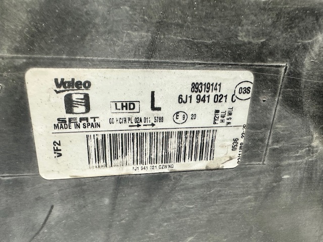 6J1941021 Faro izquierdo  en stock Sabadell